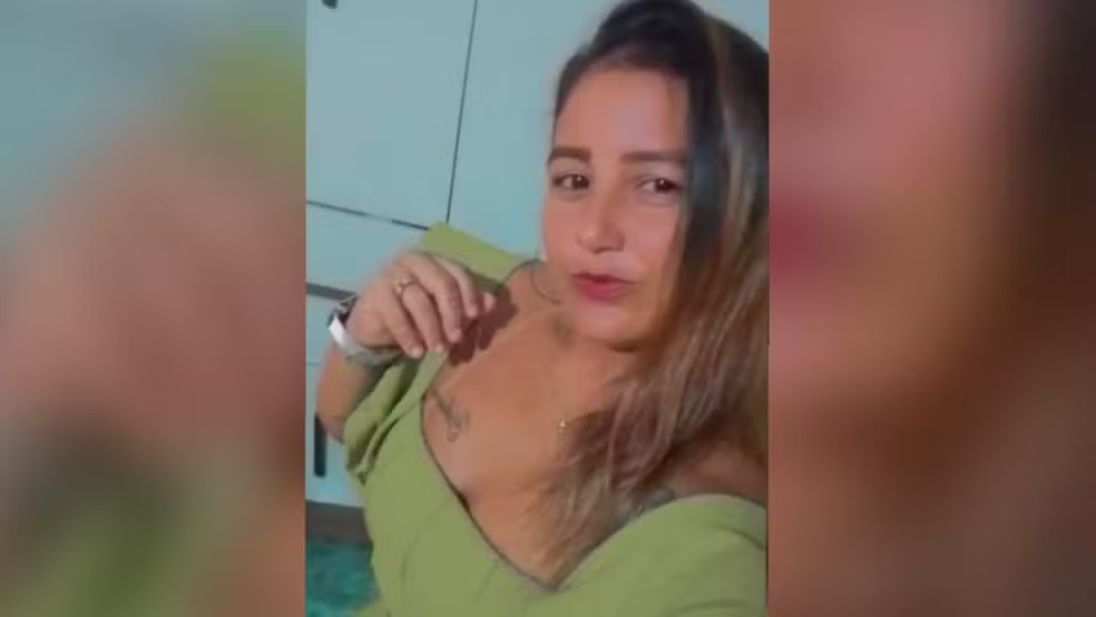 Thialyta Lacerda, de 38 anos, foi morta a tiros no Bairro João XXIII, em Fortaleza. — Foto: Arquivo pessoal
