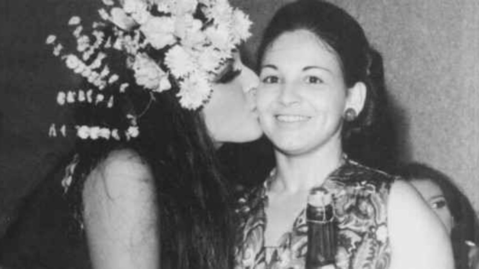 Fotografia das meninas que trabalhavam no bordel de Eny Cezarino, em Bauru (SP) — Foto: Reprodução/'Eny e o Grande Bordel Brasileiro'/Editora Planeta