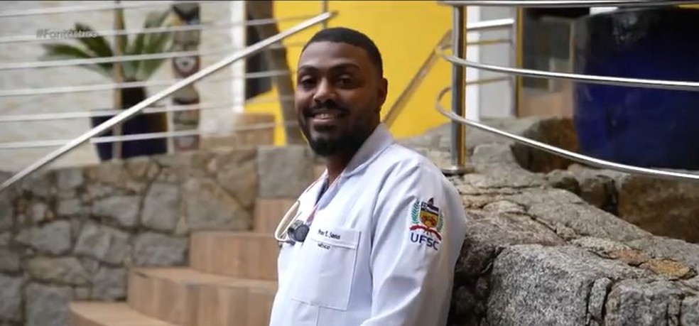 A trajetória de um ex-faxineiro de hospital até virar médico — Foto: Reprodução/TV Globo