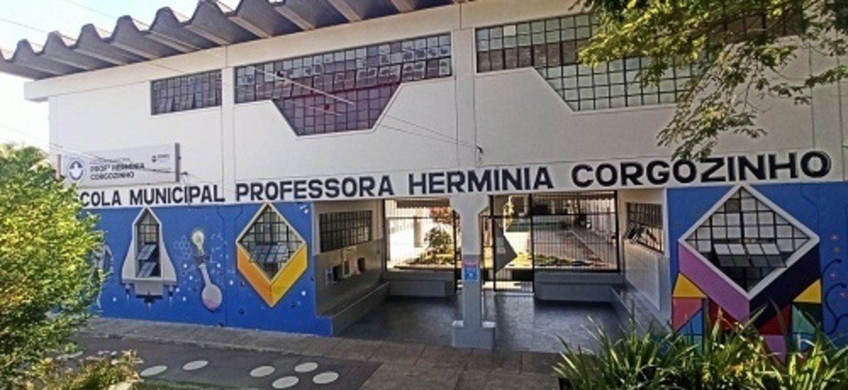 Estudante fica ferido após briga em escola municipal de Divinópolis