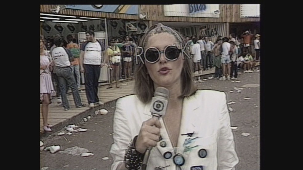 Ilze Scamparini em reportagem sobre a moda do Rock in Rio 1985 — Foto: Reprodução/TV Globo