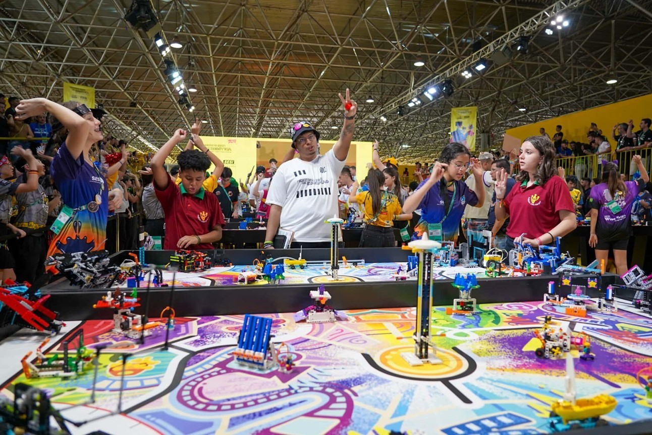 
Festival SESI de Educação tem torneio de robótica, oficinas e exposição no DF