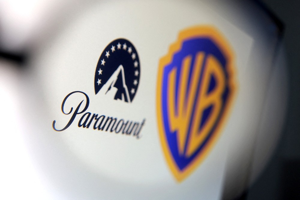 Paramount planeja encerrar parceria com a Universal para viabilizar compra da Warner Bros. Discovery
