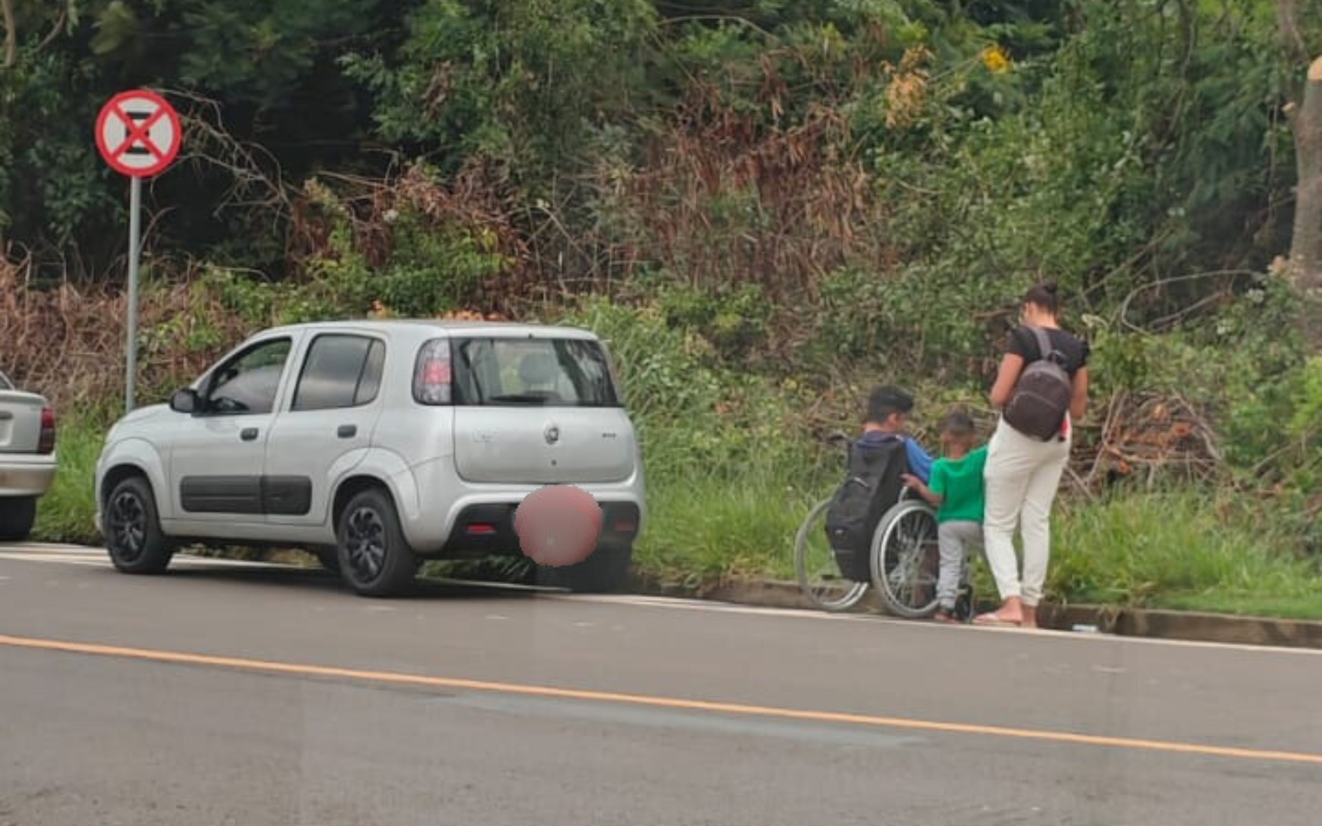Cadeirante denuncia ter sido discriminado por motoristas de aplicativo ao solicitar corrida: 'Me senti constrangido'