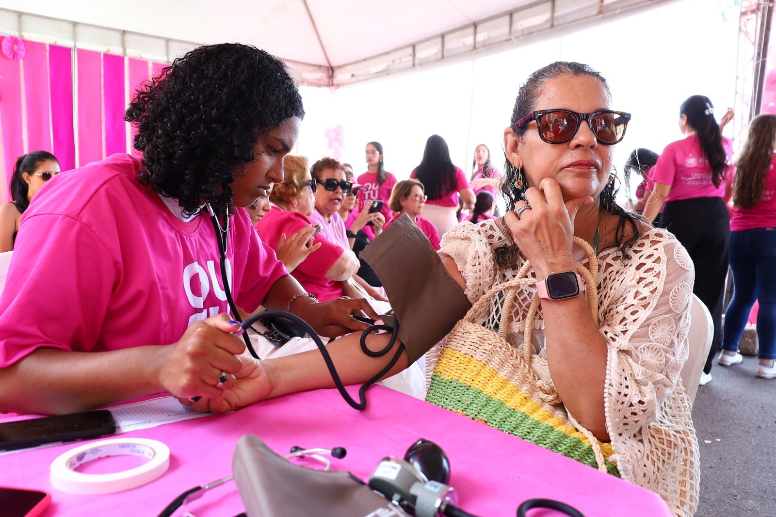 Governo de Alagoas promove ações de conscientização contra o câncer de mama