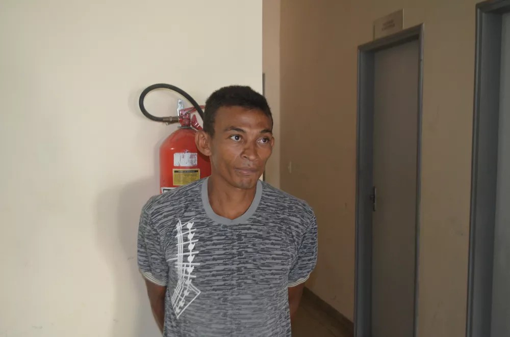 Acusado de matar o irmão reage a abordagem policial e acaba morto em comunidade rural no Acre
