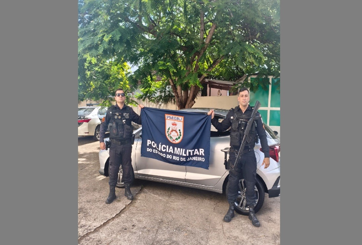 Carro clonado com registro de roubo em SP é apreendido em Itaocara