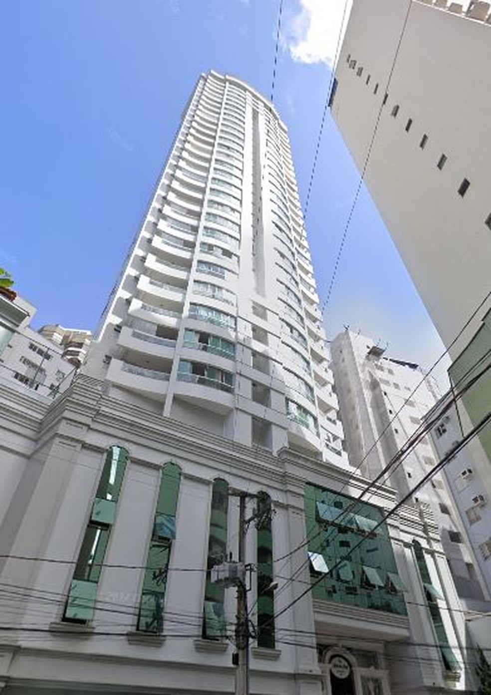 Apartamento que vai a leilão está em edifício inaugurado em 2012 — Foto: Divulgação