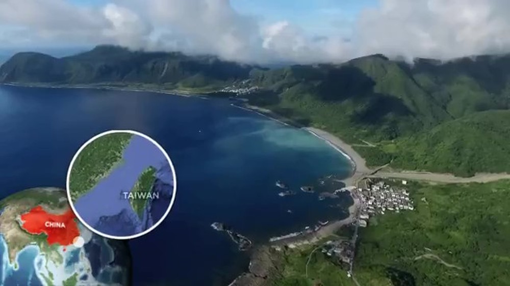 China posiciona mais de 100 embarcações em águas que cercam a ilha de Taiwan