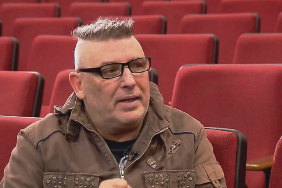 Morre o cantor e artista paranaense Mauricio Vogue, aos 59 anos