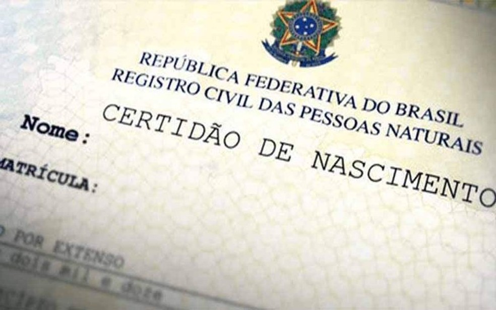 Certidão de nascimento. — Foto: Agência Brasil