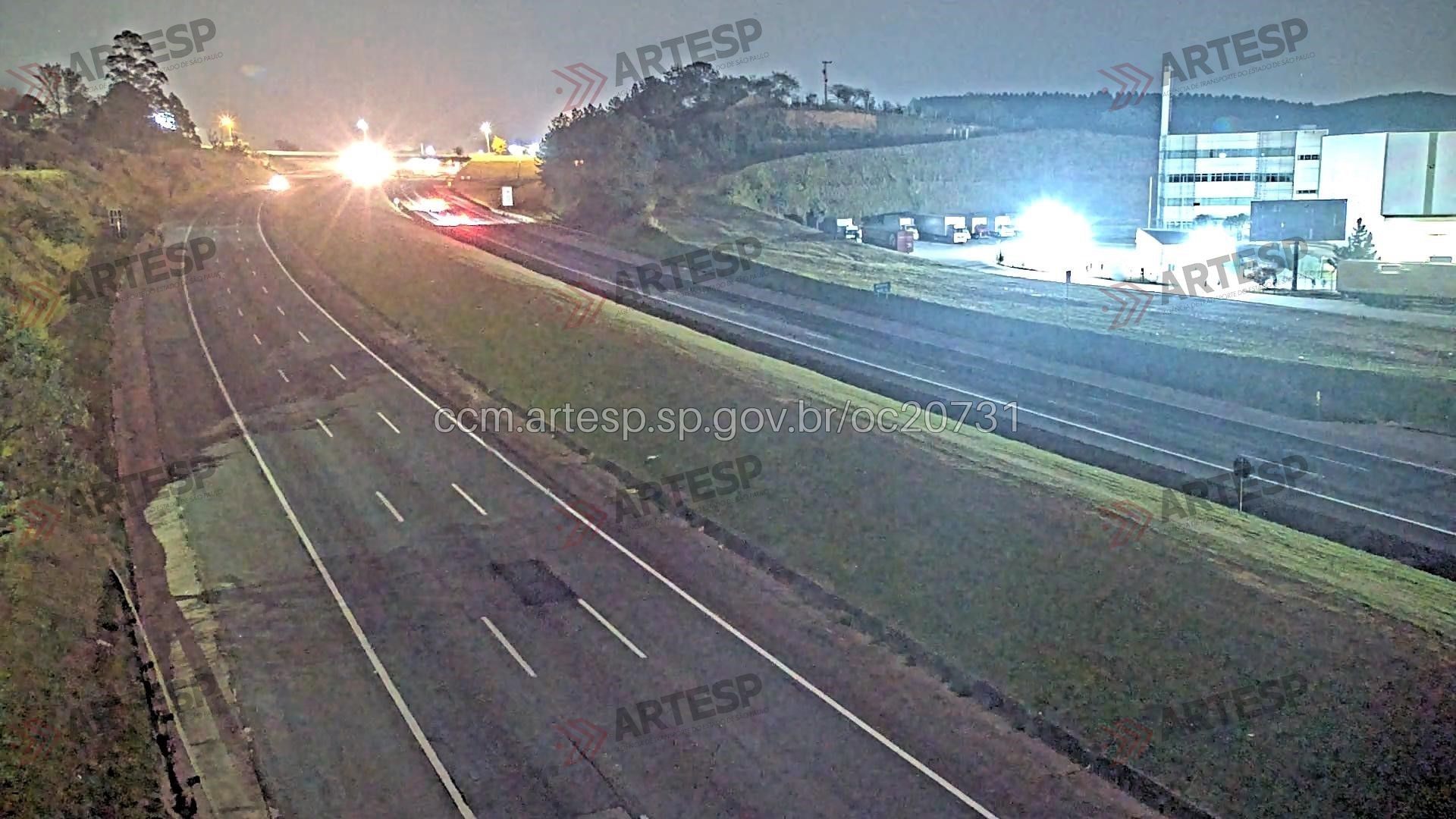 Pedestre morre após ser atropelado por carro enquanto atravessava a Rodovia Castello Branco em Itu