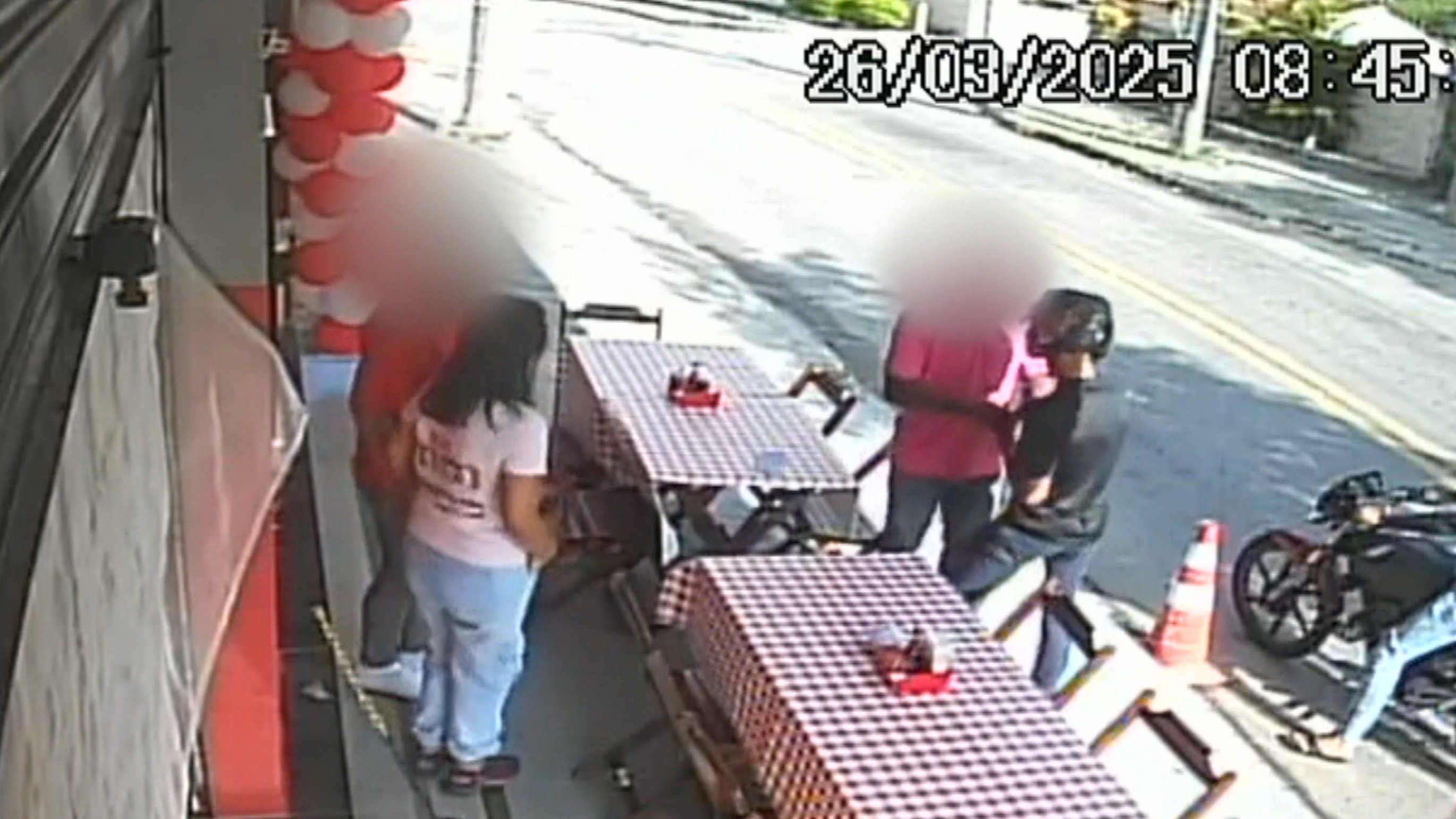 Mulher é assaltada durante ‘live’