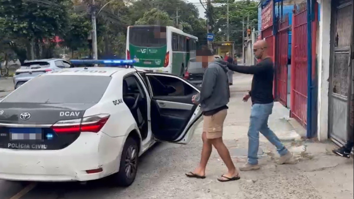 Pai é preso suspeito de agredir bebê de 3 meses no Rio; criança pode ter morte cerebral