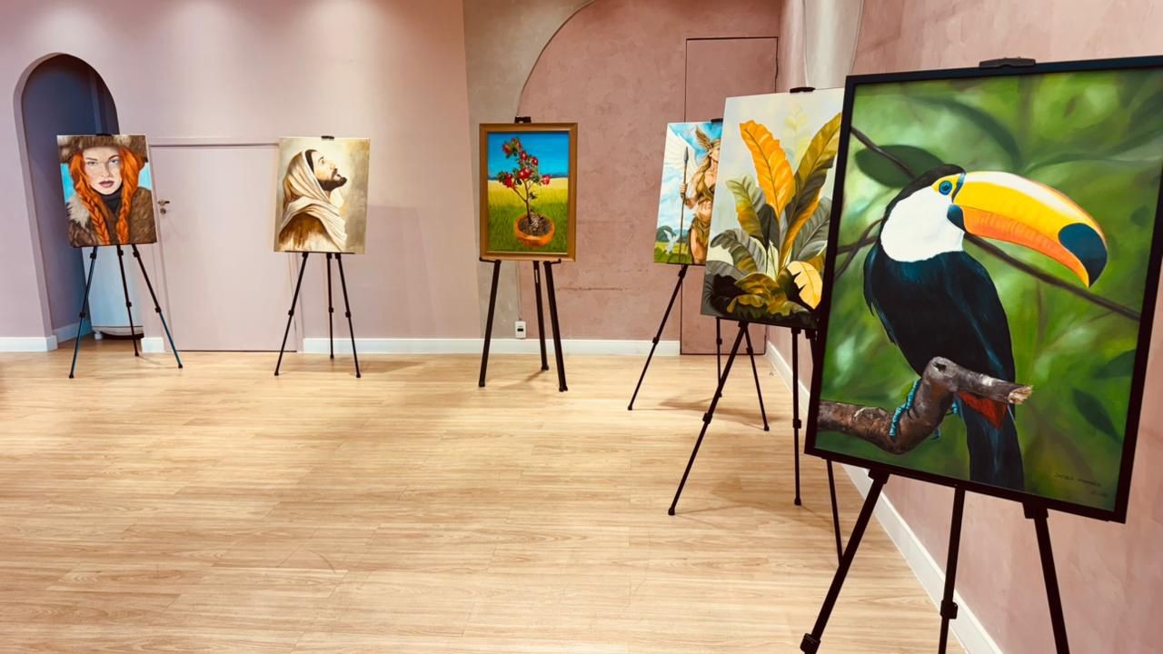 Pátio Limeira Shopping recebe exposição “Liberdade em Cores”