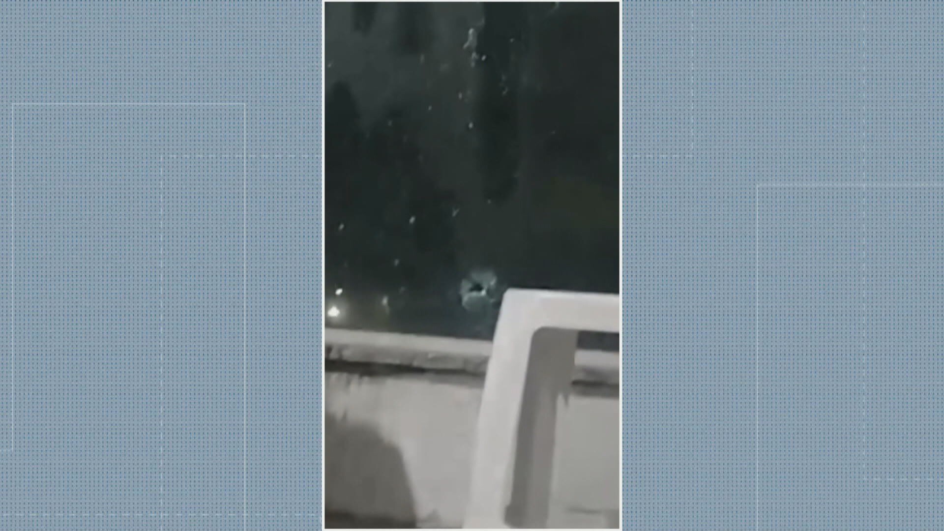 Confronto entre PMs e bandidos na Vila Kennedy deixa 3 suspeitos feridos; casa é atingida por bala perdida