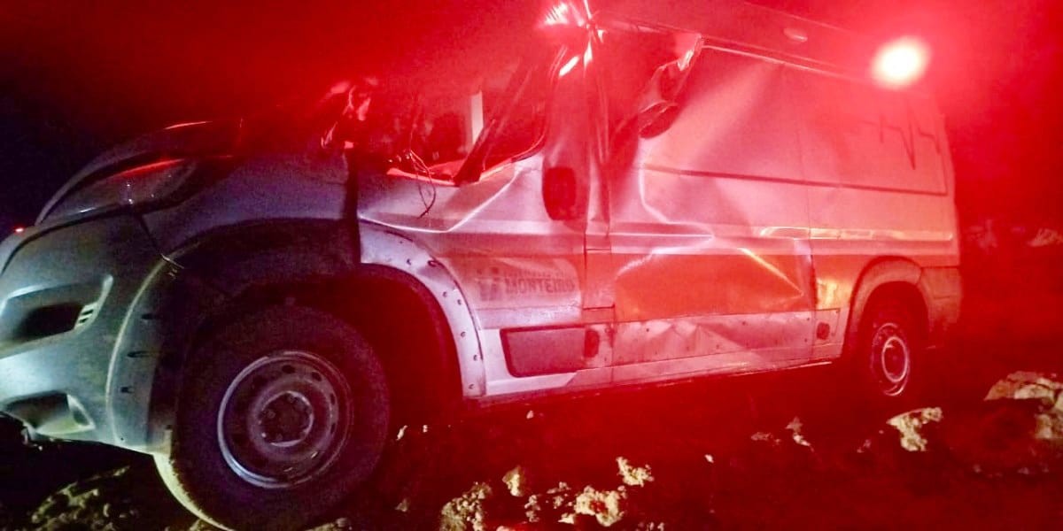 Acidente com ambulância de Monteiro deixa cinco feridos no Cariri paraibano