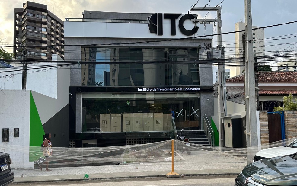 Instituto de Treinamento em Cadáveres, na Zona Norte do Recife — Foto: Rodrigo Lobo/TV Globo