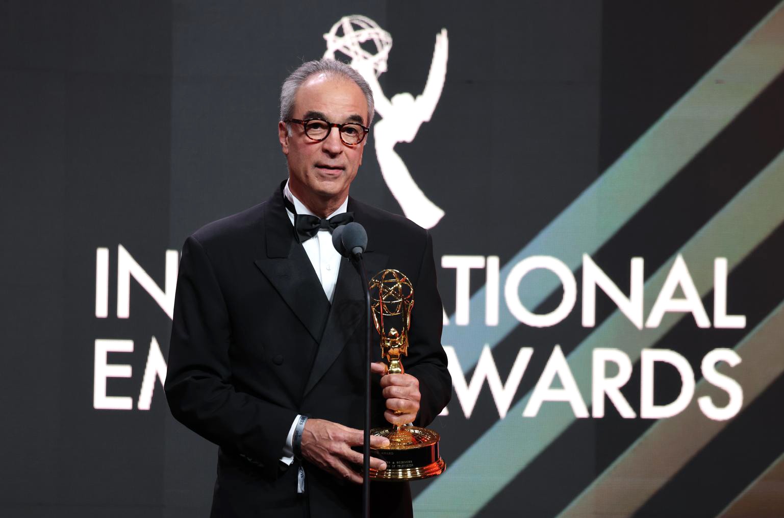 Emmy Internacional 2025: João Roberto Marinho, presidente do Grupo Globo, ganha prêmio de Personalidade Mundial da TV