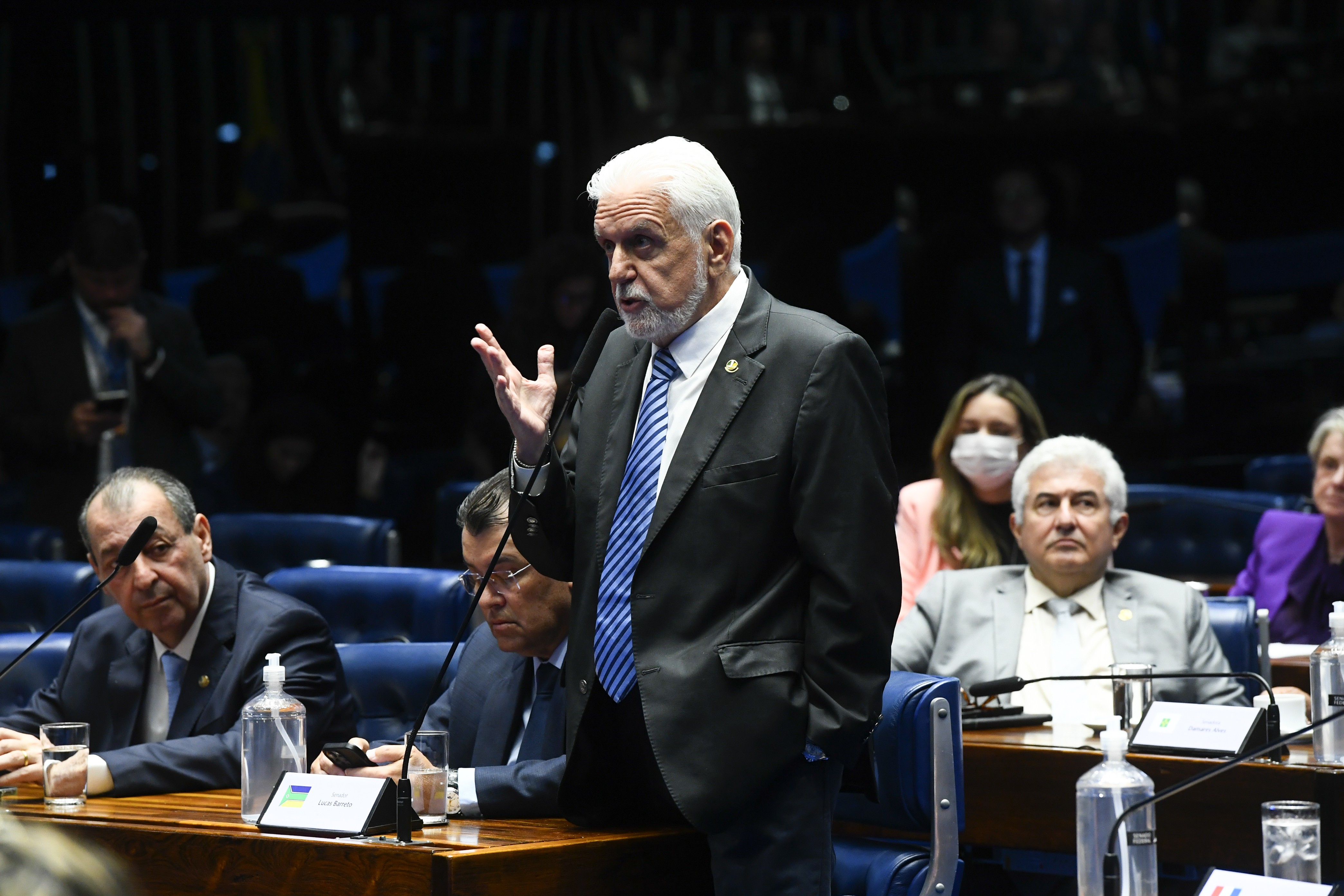 É #FAKE que Jaques Wagner propôs adiar eleições de 2026 em entrevista à GloboNews; fala do senador foi tirada de contexto