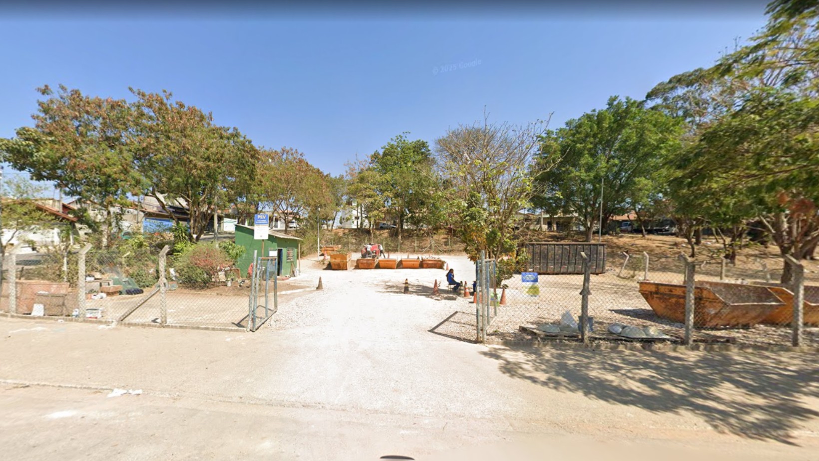 Homem é encontrado morto junto aos entulhos no PEV do Campo dos Alemães, em São José dos Campos