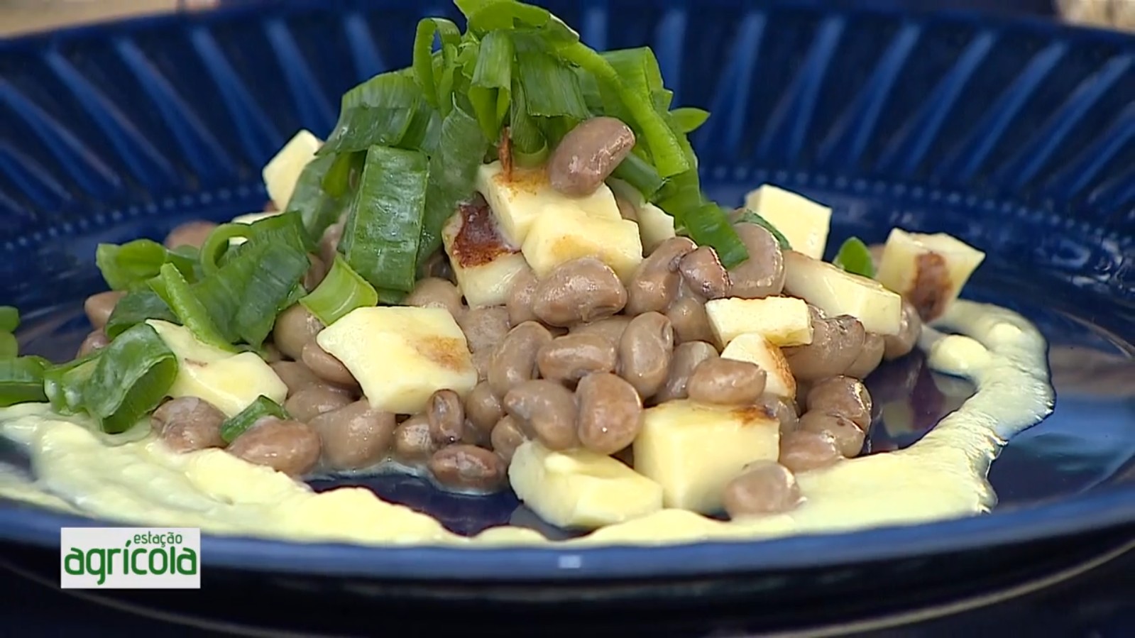 Cozinha afetiva: aprenda a receita de um feijão verde com nata
