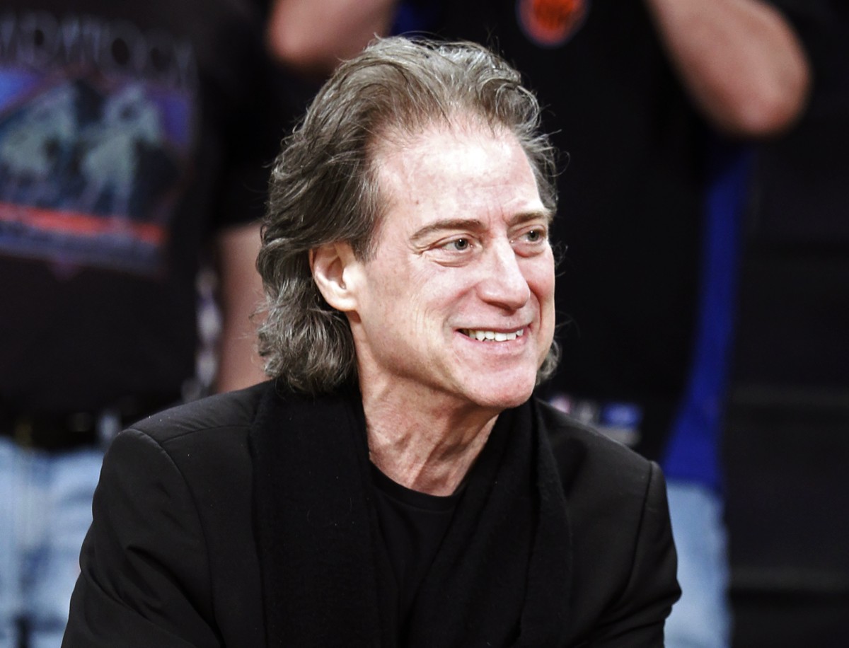‘Curb Your Enthusiasm’ Richard Lewis Dies at 76
