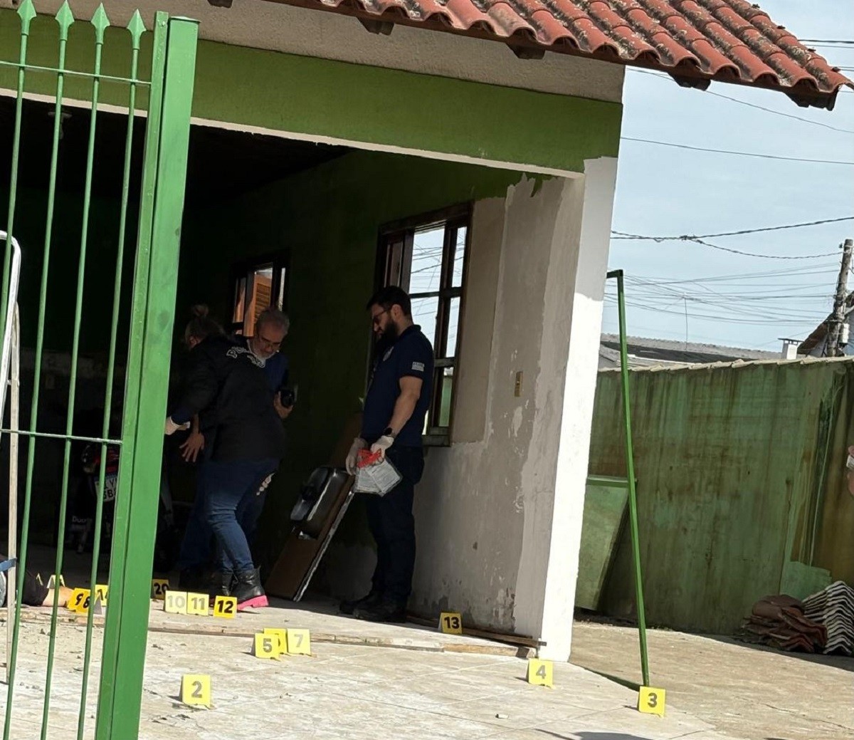 Homem é morto com 37 tiros em Canoas, afirma Polícia Civil