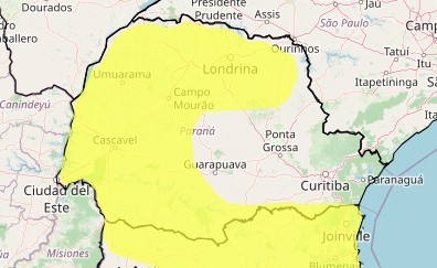 Última frente fria do ano avança sobre o Paraná e gera alerta de chuvas intensas; veja previsão do tempo para o Natal