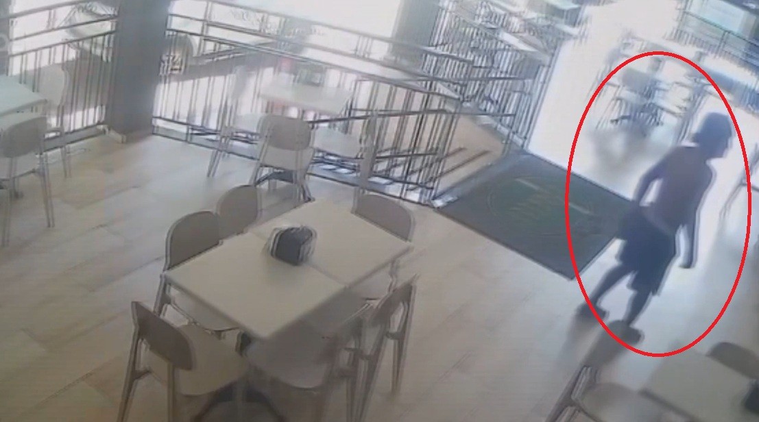 VÍDEO: mulher é agredida em frente a  sorveteria na Ponta Verde, em Maceió; gerente foi ameaçada