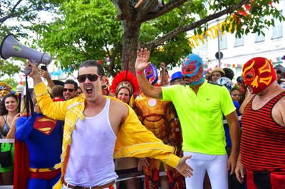 Bloco Mucha Lucha homenageia luta livre mexicana com ringue em Olinda: 'A  única regra é a greia', diz presidente, Carnaval 2023 em Pernambuco