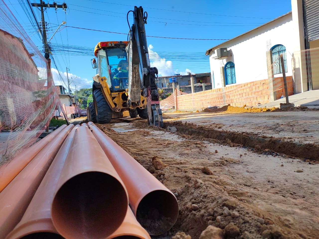 Trata Bem Manaus: Obras de esgoto avançam em cinco zonas da capital amazonense