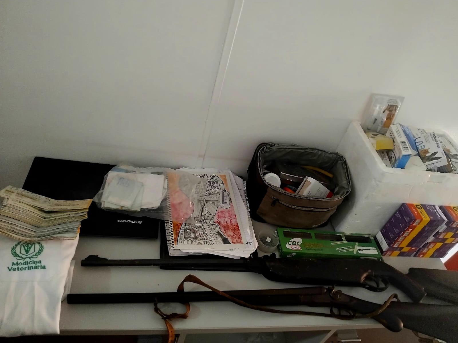 Polícia investiga estudante de veterinária suspeito de atender pacientes ilegalmente em São Miguel Arcanjo