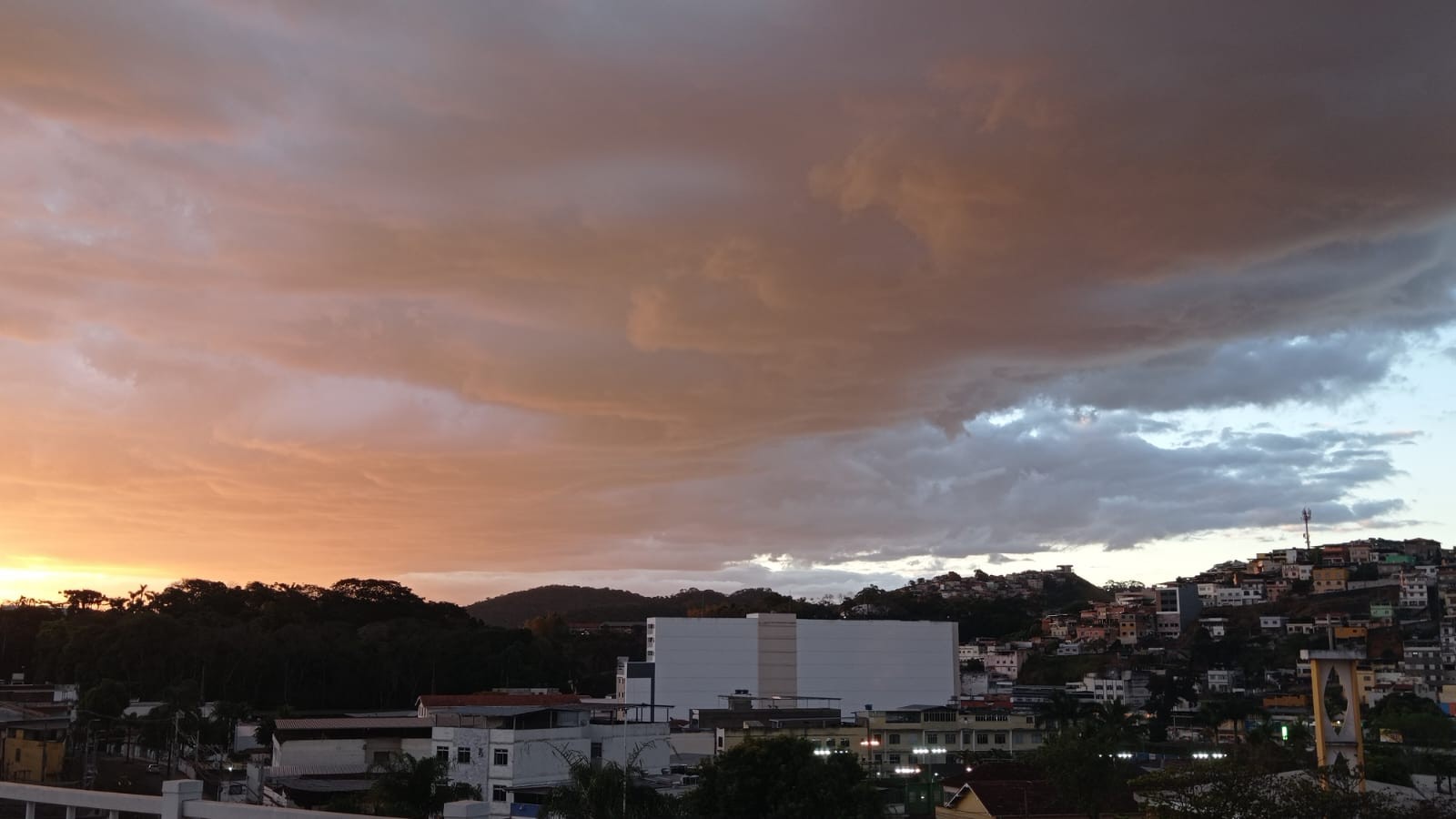 Semana de Corpus Christi terá 'friozinho' e chance de chuva fraca em Juiz de Fora e região
