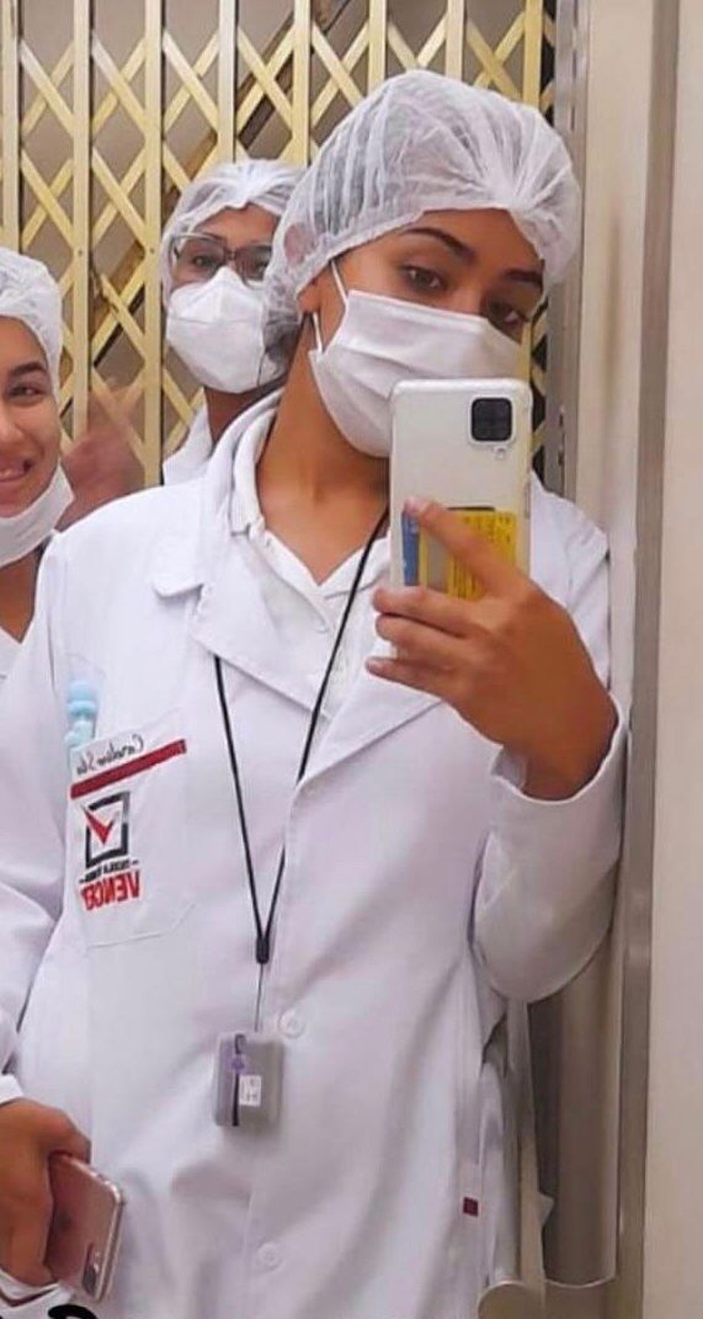 Anne era estudante de enfermagem, segundo familiares que estavam no IML — Foto: Reproduo/Arquivo Pessoal