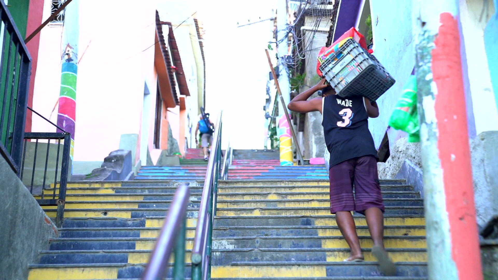 Em levantamento, moradores de 18 favelas do Rio apontam falta de política contínua de urbanização