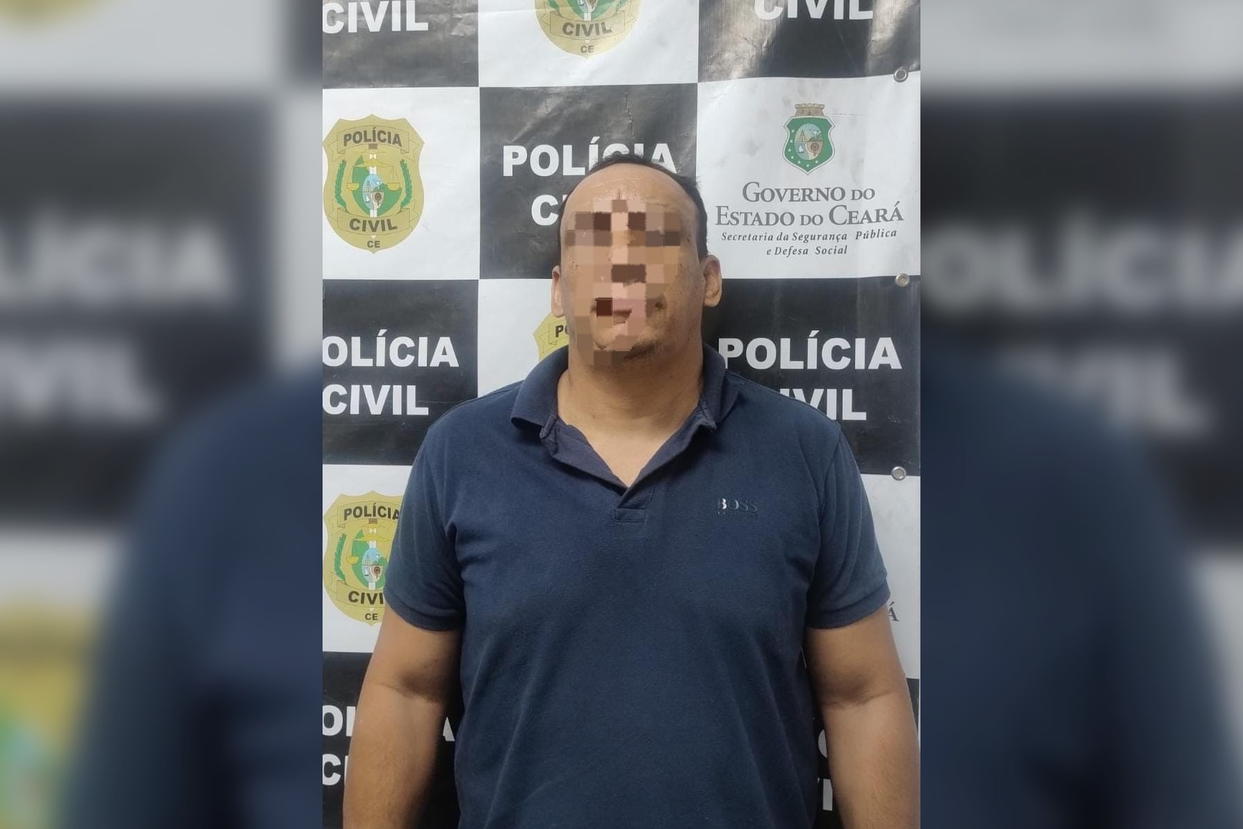Homem é preso após insultar e jogar ônibus escolar contra delegado