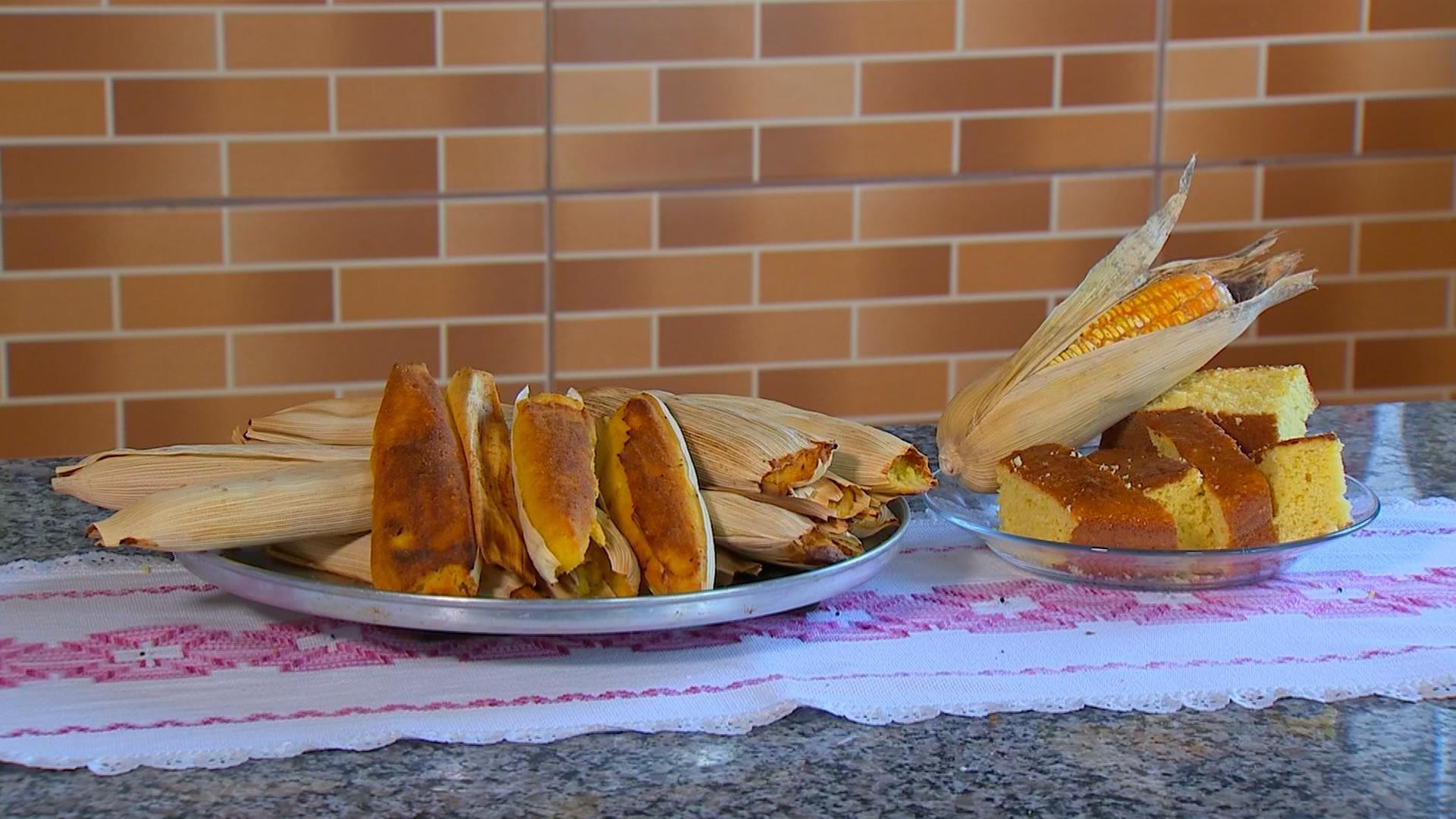 Receita Nosso Campo: aprenda a fazer uma broa de fubá e mandioca