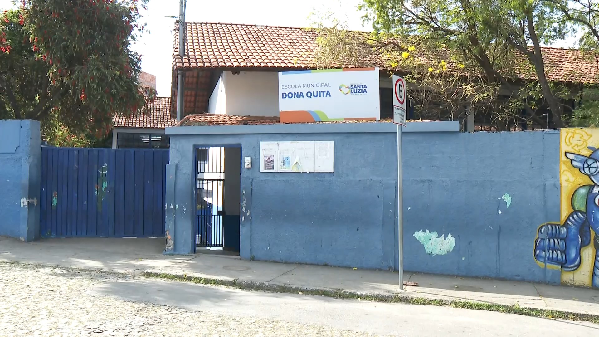 Alunos são suspeitos de simular pagamentos via Pix e causar prejuízo de quase R$ 7 mil em cantina de escola em MG