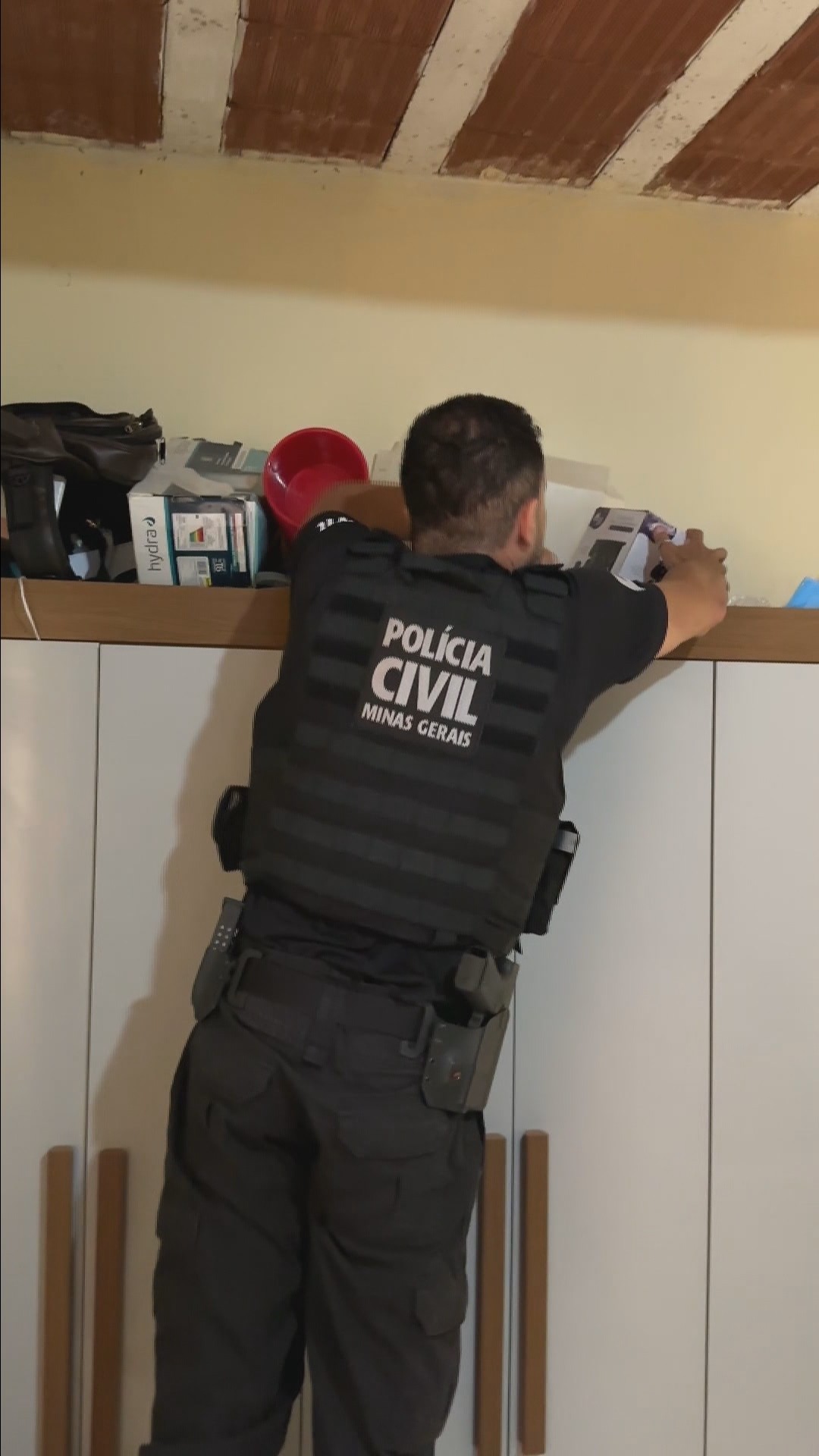 Treze pessoas são presas em operação da Polícia Civil na Grande BH e no Paraná; VÍDEO