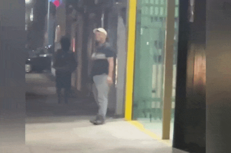 VÍDEO: homem atira contra entregadores em pizzaria de SP e é agredido com capacete