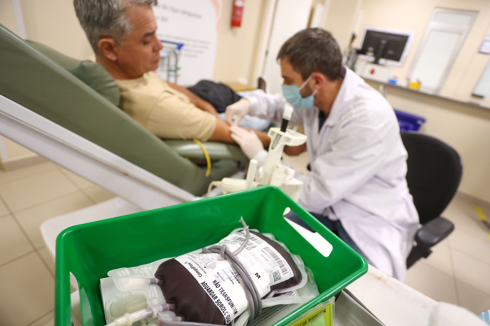 Doação de sangue ajuda também em cirurgias — Foto: Gilson Abreu/Arquivo AEN