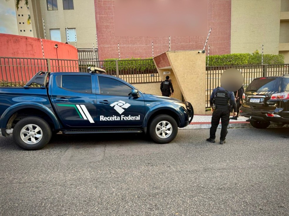 PF e Receita Federal investigam empresa de energia solar que oferecia rendimentos de até 5% por mês para investidores — Foto: Receita Federal/Divulgação