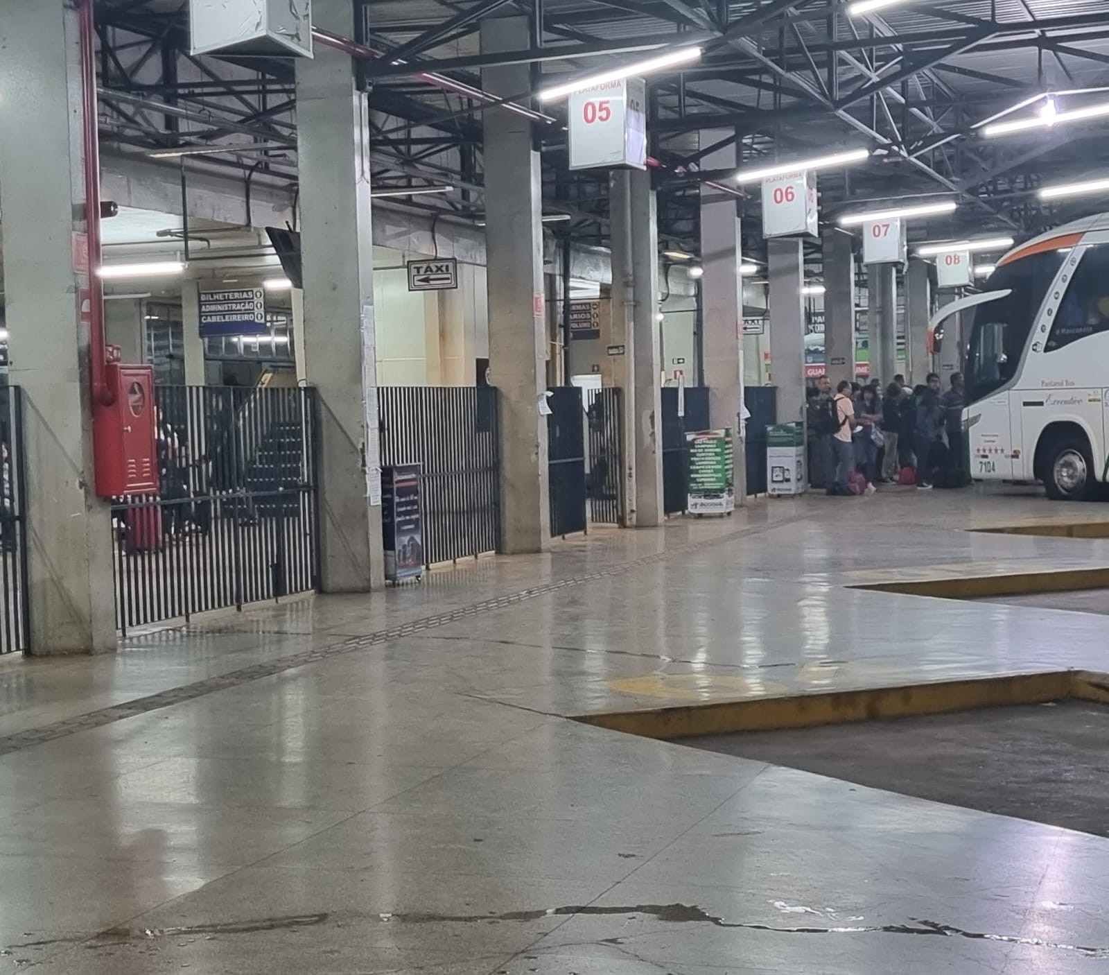 Tarifas de ônibus intermunicipais e suburbanos ficam 5,32% mais caras a partir desta terça-feira