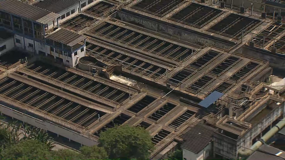 Sistema Imunana-Laranjal, São Gonçalo — Foto: TV Globo