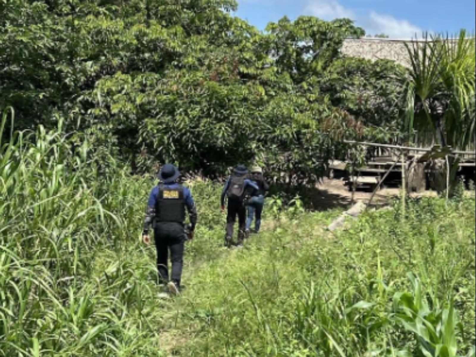 Mulher e filhas são resgatadas após denúncia de violência doméstica no interior do AC