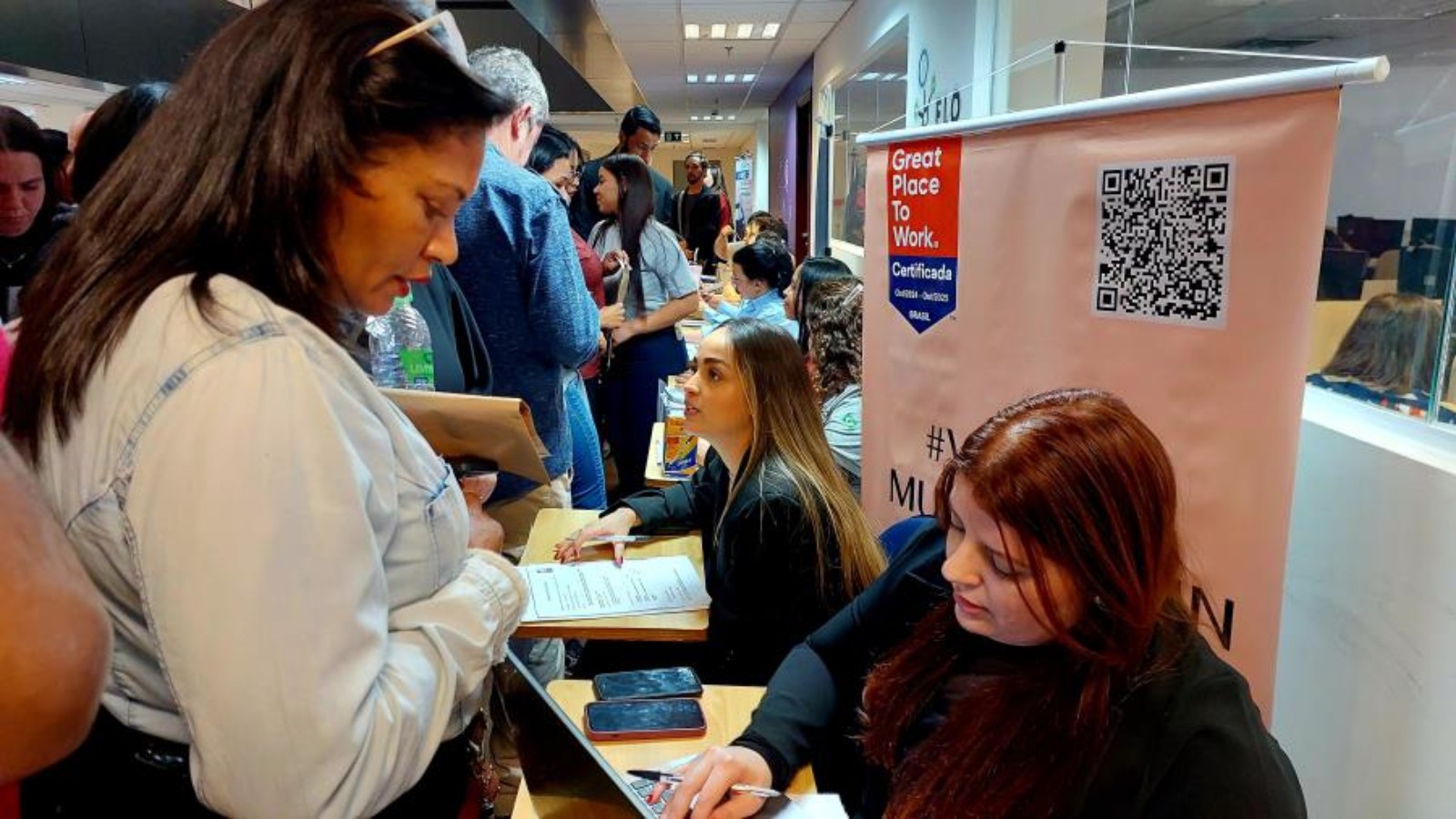 Pátio Office sedia mutirão com mais de 600 vagas de emprego em Limeira