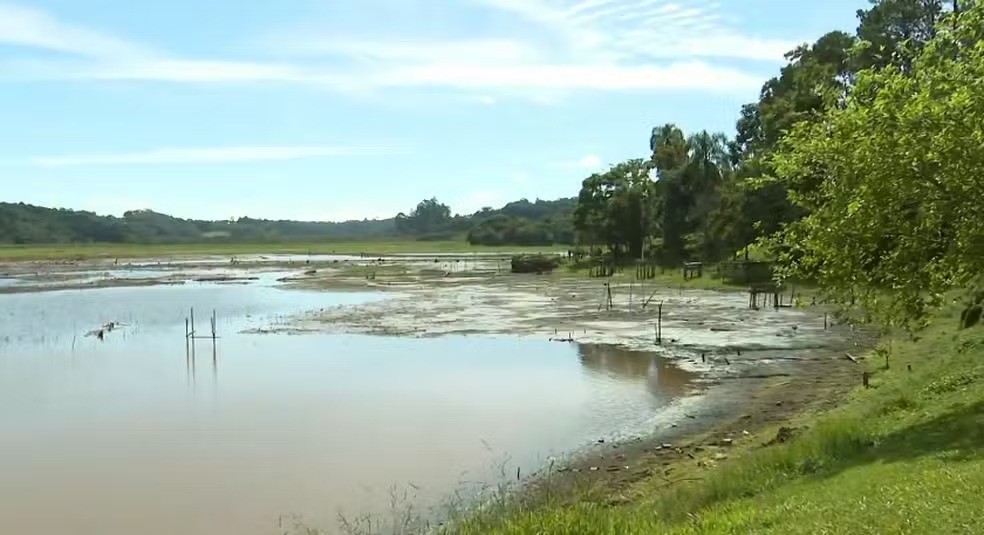 Emergência hídrica no Paraná: nível dos reservatórios está abaixo de 75%, mas Sanepar descarta rodízio