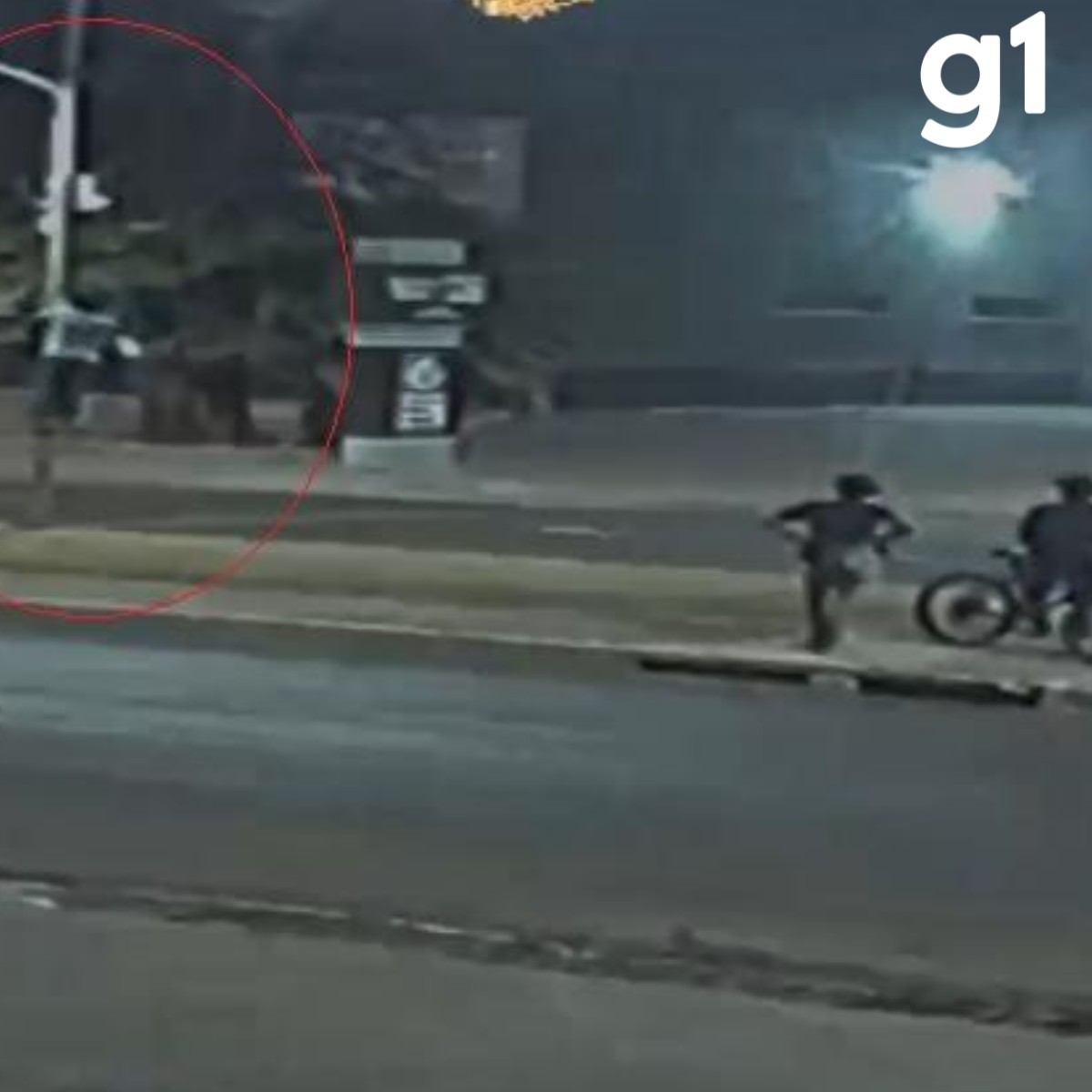 Jovem é preso e adolescentes são apreendidos por depredar câmeras a mando de facção em MT; vídeo 