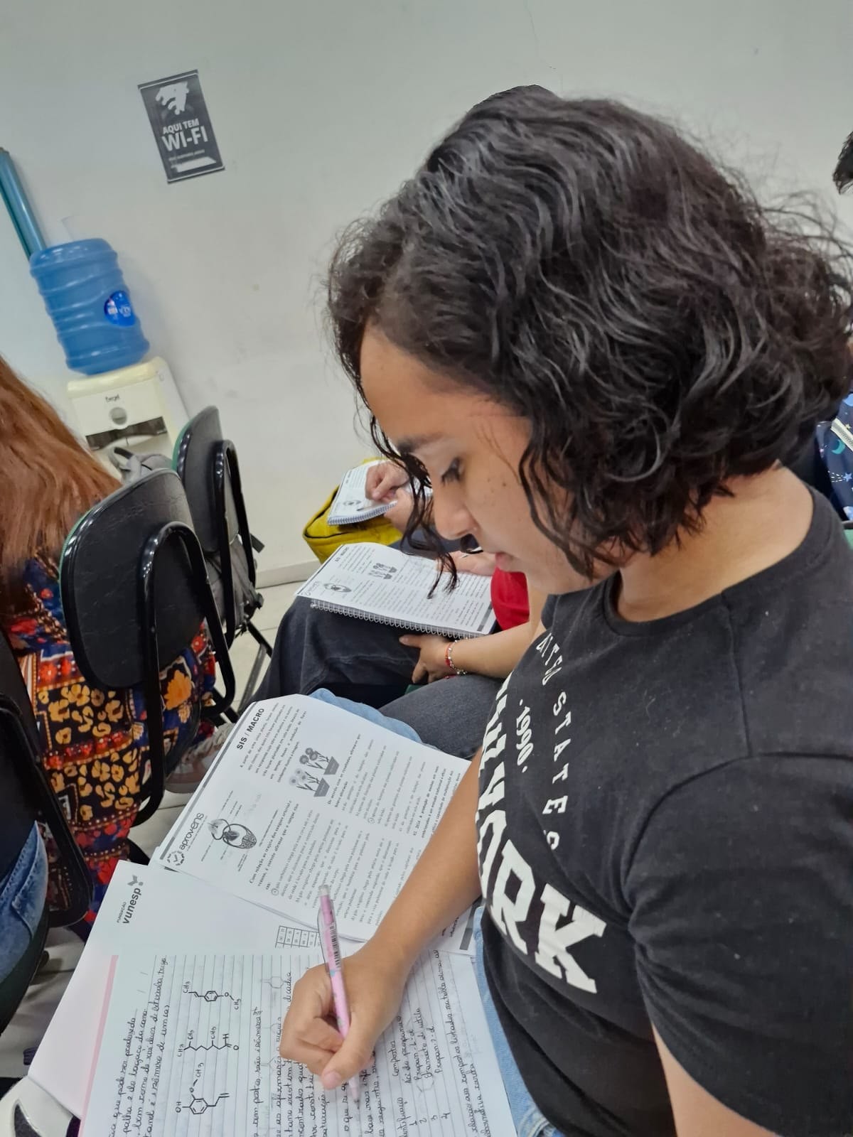 Inteligência Artificial ajuda alunos do Amazonas a se preparar para Enem e vestibulares